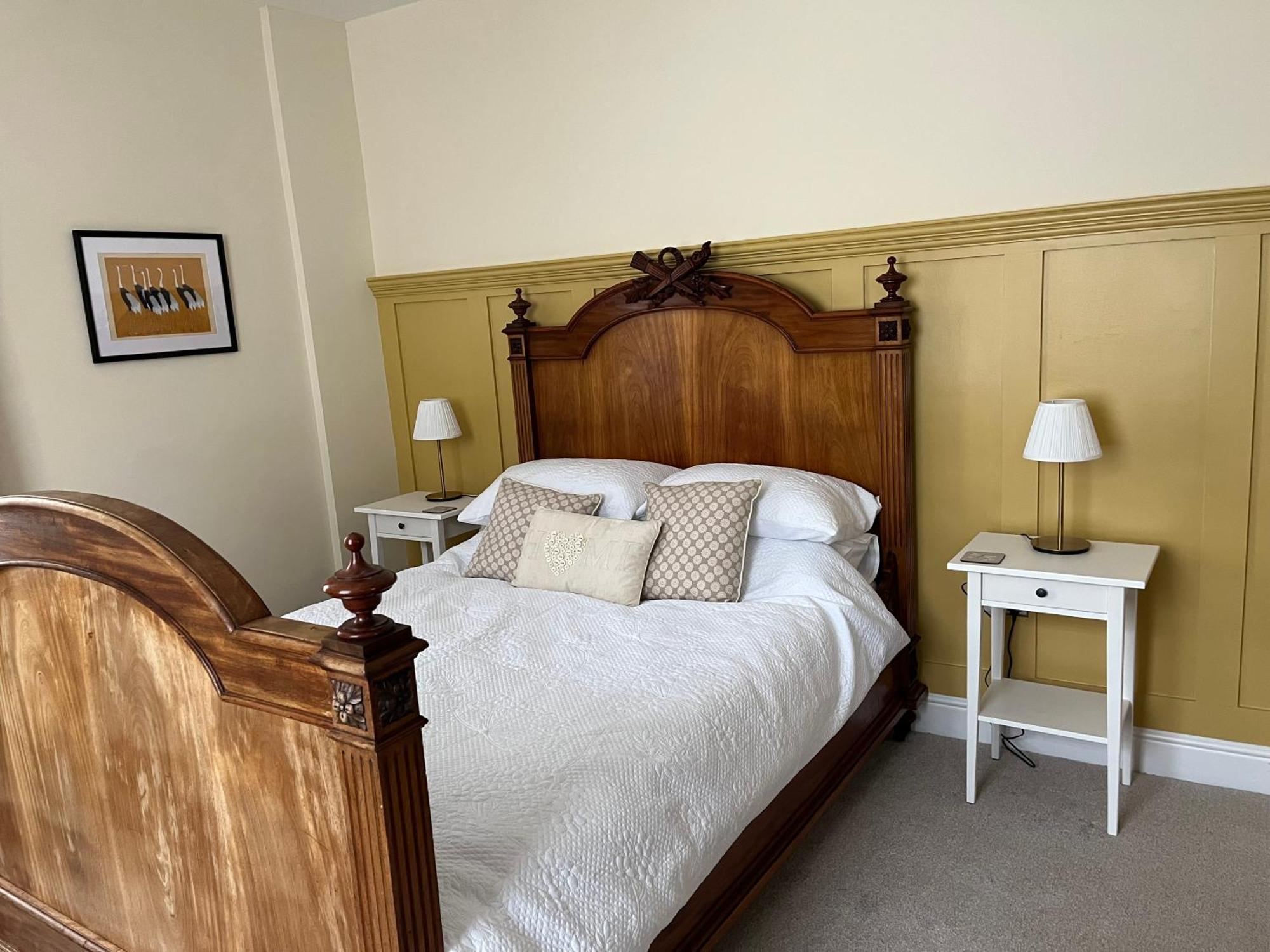 Charming 1 Bed Georgian Apartment Честер Экстерьер фото